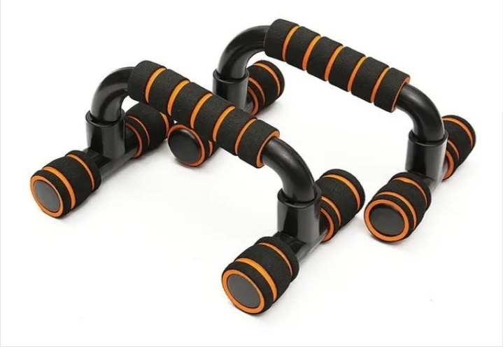 Push Up Barras. Accesorios para ejercicios de hombros y brazos en piso. Par $U 350. Ref. Nº 60